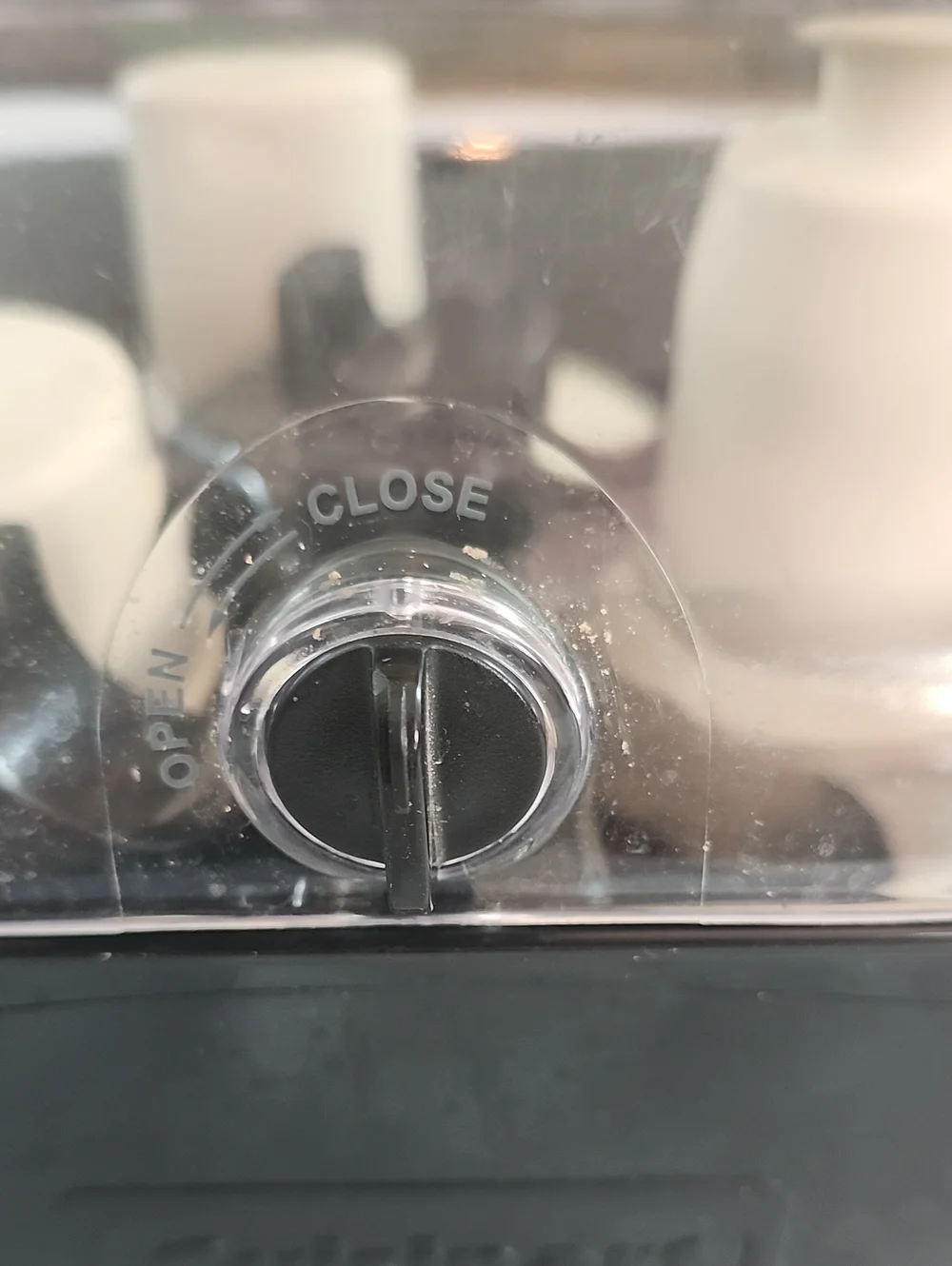 Cuisinart contains accessory